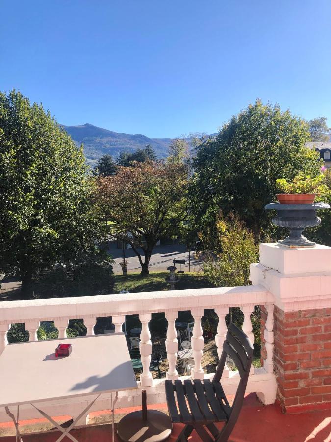 T2 Avec Terrasse Vue Hautacam Dans Villa Historique "Victoria" Argelès-Gazost Exterior foto